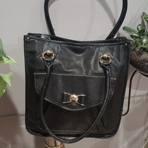 Elegant Black Handbag with Bow Accent